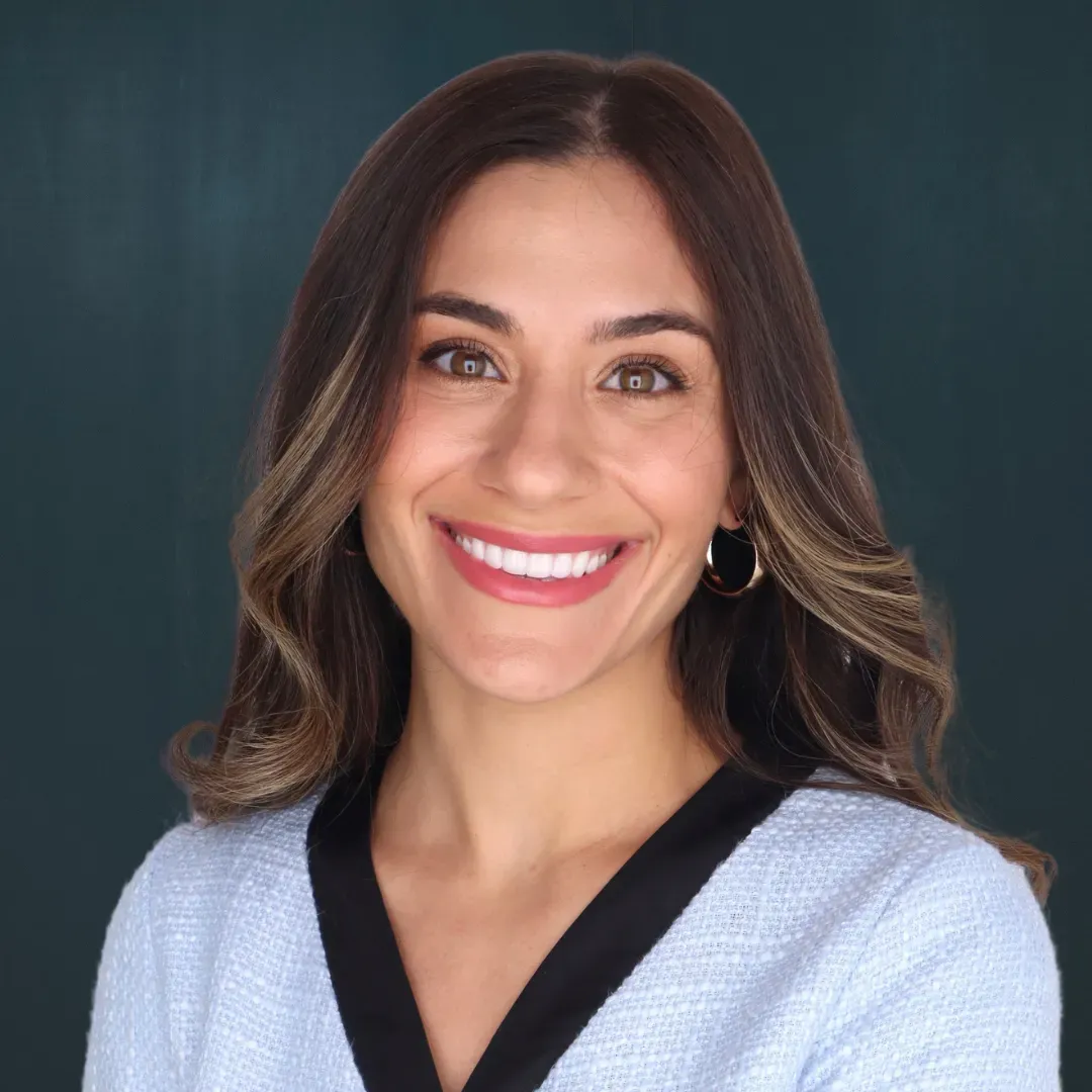 Odette Solís, MD